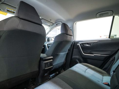 Certified 2024 Toyota RAV4 XLE image 30