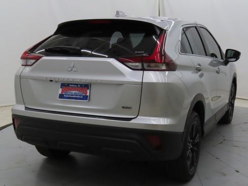 New 2025 Mitsubishi Eclipse Cross LE image 3