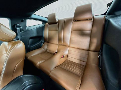 Used 2013 Ford Mustang Premium RWD image 25