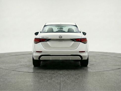 Used 2025 Nissan Sentra SV image 7