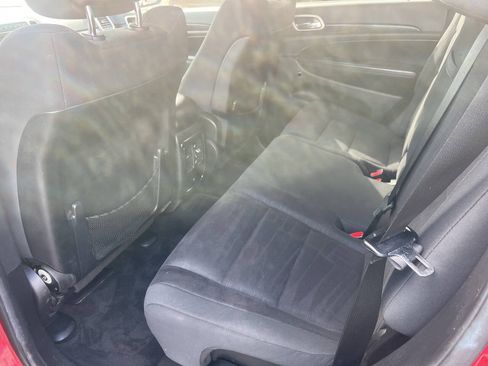 Used 2011 Jeep Grand Cherokee Laredo AWD/4WD image 21