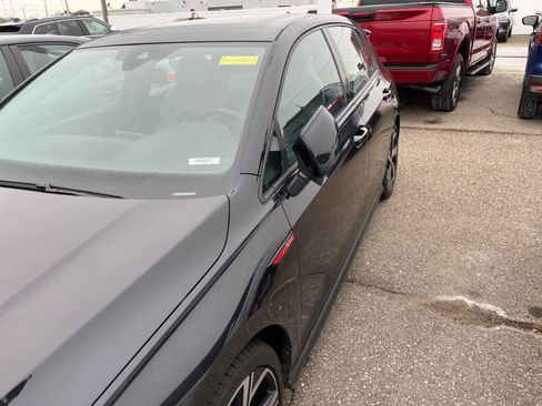 Used 2024 Volkswagen GTI SE image 6