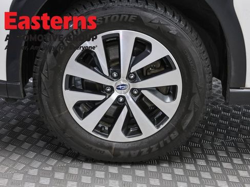 Used 2023 Subaru Outback Premium AWD/4WD image 30