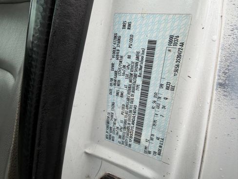 Used 2009 Ford E-350 and Econoline 350 Extended Wagon Super Duty image 19