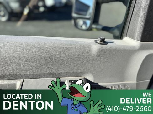 Used 2017 Ford E-350 and Econoline 350 Super Duty w/ Power Windows & Locks Group image 17