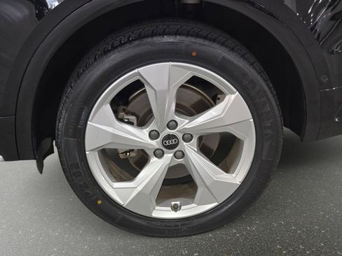 Used 2023 Audi Q5 2.0T Prestige image 30