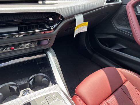 Used 2025 BMW 230i Coupe w/ M Sport Package image 17