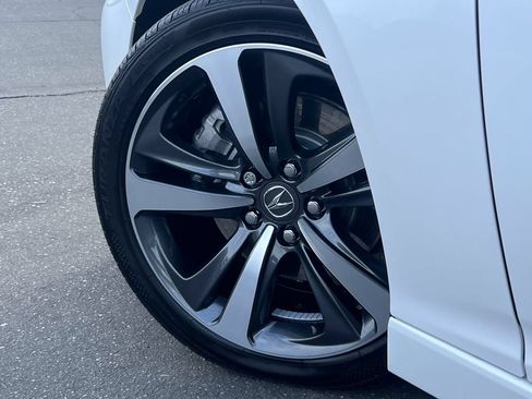 Certified 2025 Acura TLX w/ Technology Package FWD image 9