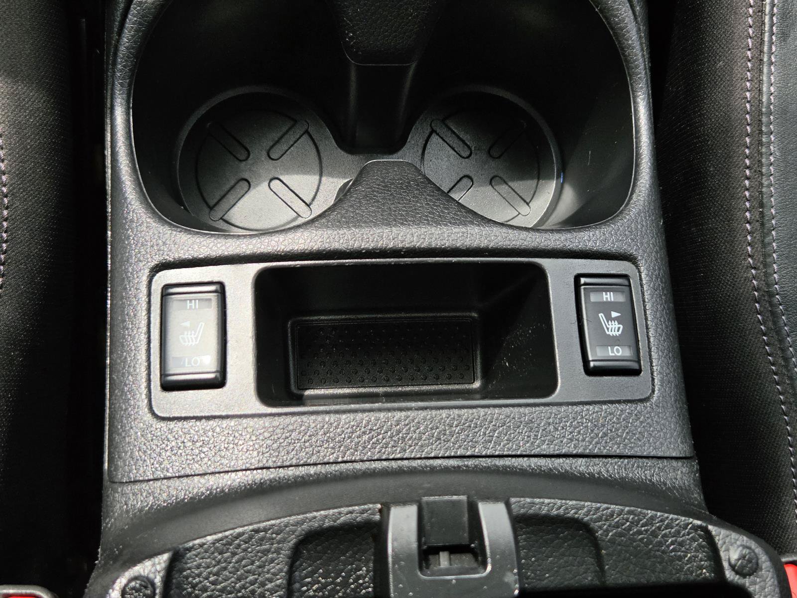 Used 2022 Nissan Rogue Sport SV w/ Technology Package FWD image 26