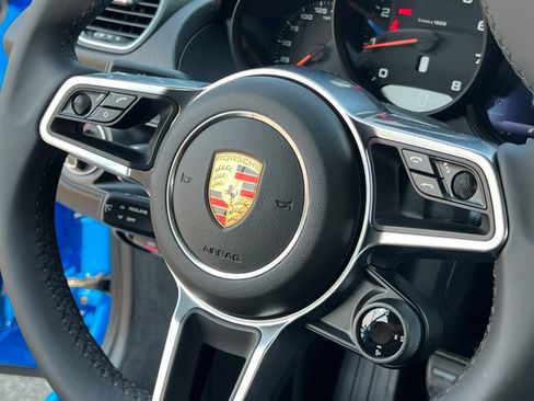 Certified 2025 Porsche 718 Cayman RWD image 19