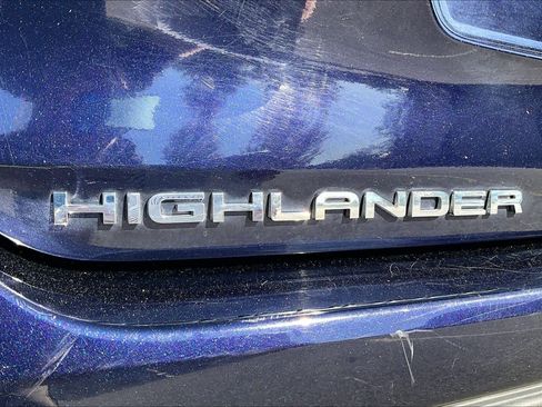 Used 2023 Toyota Highlander XSE AWD/4WD image 33