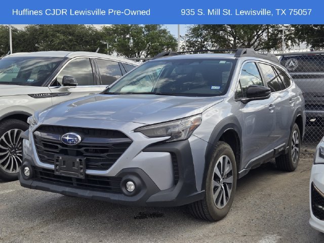Used 2023 Subaru Outback Premium AWD/4WD image 3