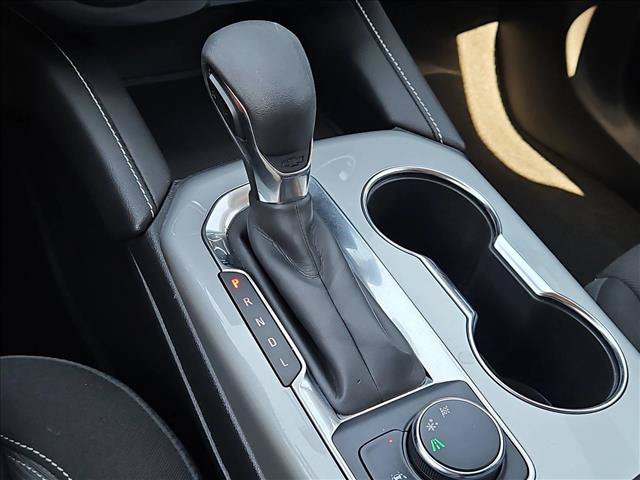 Used 2025 Chevrolet Blazer LT FWD image 12