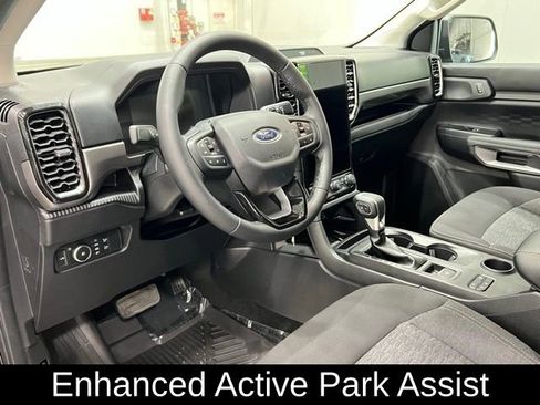 Used 2024 Ford Ranger XLT w/ Technology Package RWD image 24