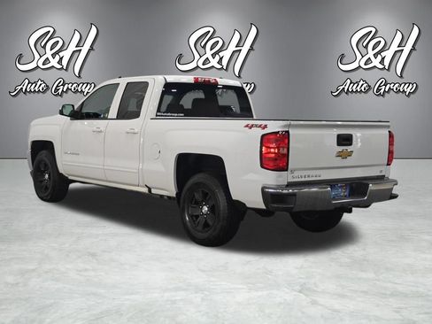Used 2018 Chevrolet Silverado 1500 LT w/ Trailering Package AWD/4WD image 14