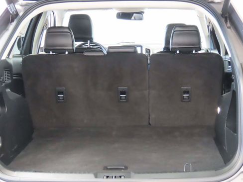 Used 2022 Ford Edge SEL w/ Convenience Package image 17