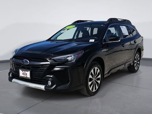 Used 2023 Subaru Outback Limited image 7