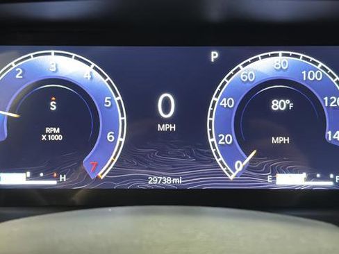 Used 2023 Jeep Grand Cherokee L Laredo AWD/4WD image 16