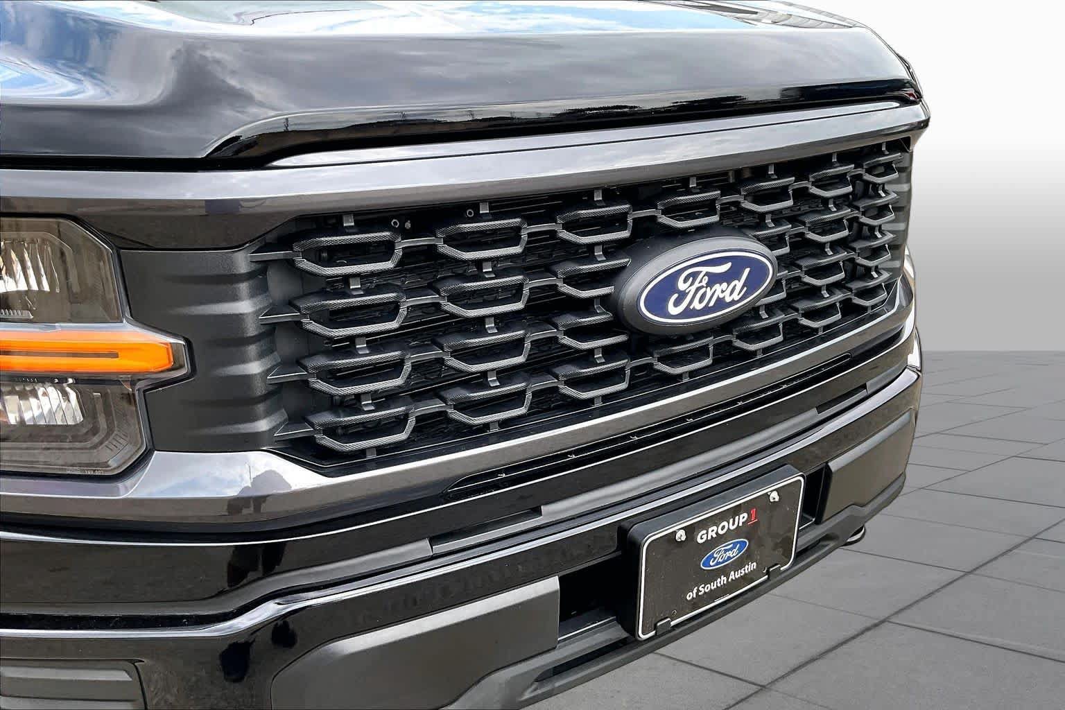 Used 2025 Ford F150 STX AWD/4WD image 30