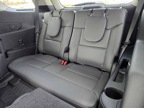 New 2026 Ford Explorer Active image 24