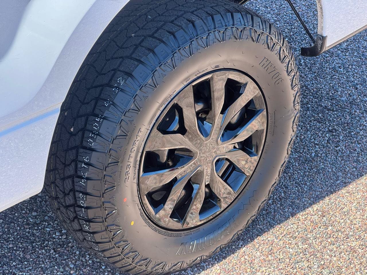 Used 2014 Ford F150 XL w/ Equipment Group 101A Mid RWD image 9