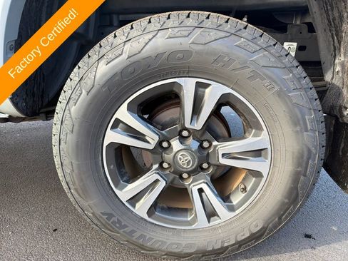 Certified 2019 Toyota Tacoma TRD Sport image 22