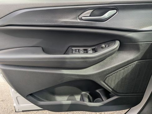 Used 2024 Jeep Grand Cherokee Laredo X w/ Luxury Tech Group I image 25