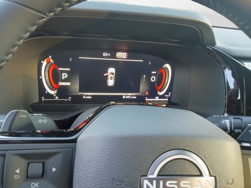 New 2026 Nissan Pathfinder SL w/ Cargo Package FWD image 11