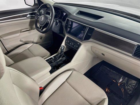 Certified 2020 Volkswagen Atlas SE w/ Panoramic Sunroof Package AWD/4WD image 30