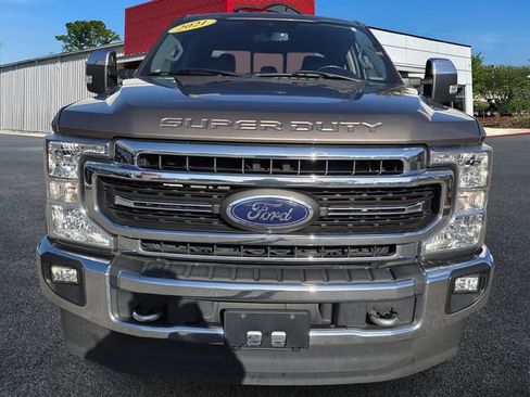 Used 2021 Ford F250 Lariat w/ Chrome Package image 8