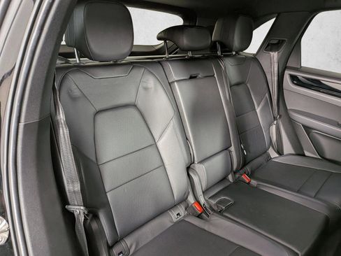 Certified 2023 Porsche Cayenne AWD/4WD image 23