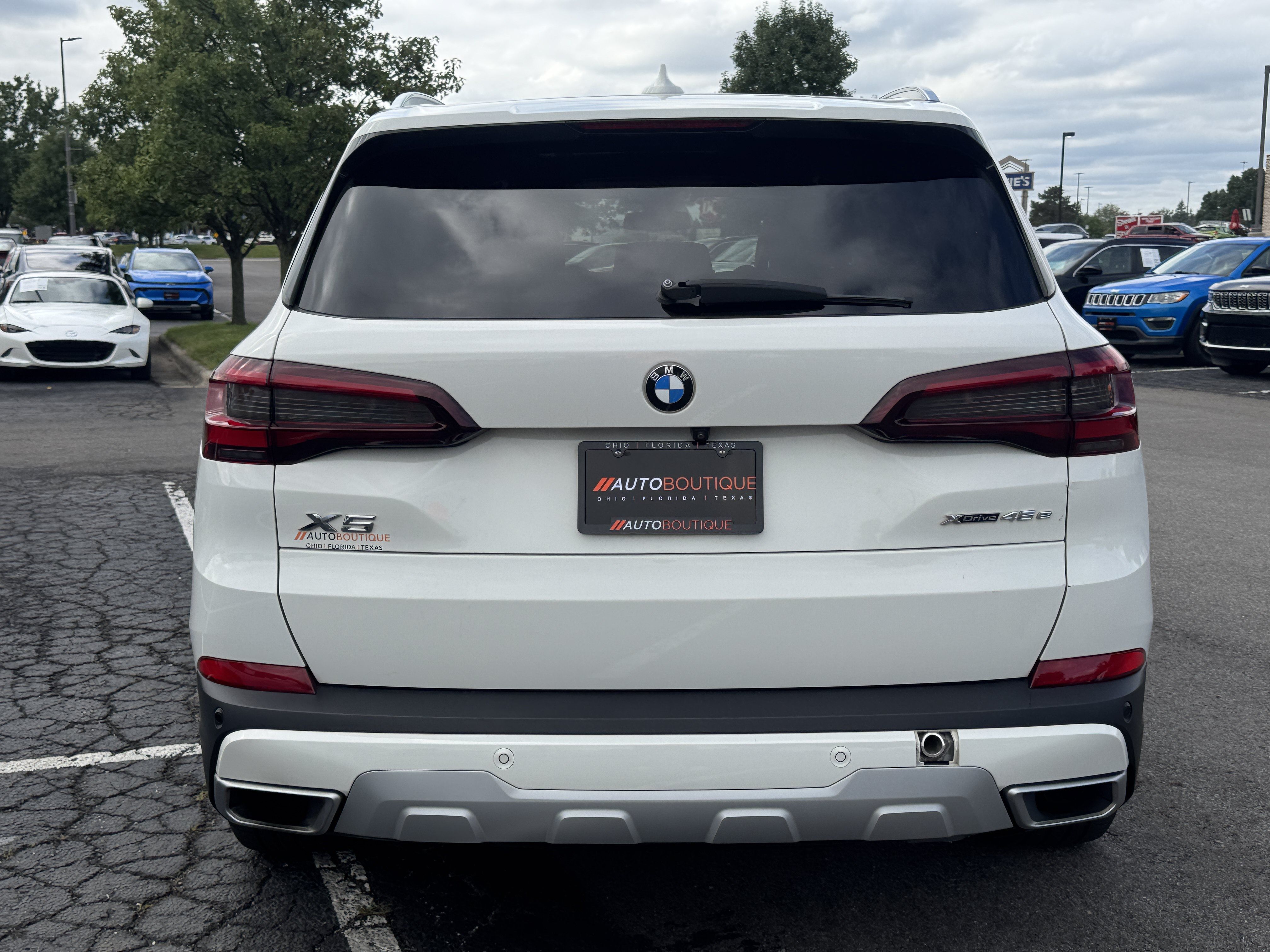 Used 2021 BMW X5 xDrive45e w/ Premium Package 3 AWD/4WD image 12