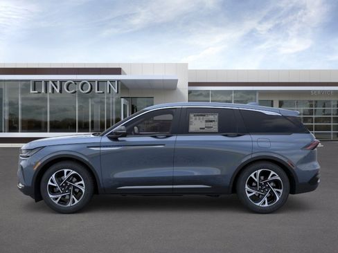 New 2026 Lincoln Nautilus Premier w/ Equipment Group 102A AWD/4WD image 3