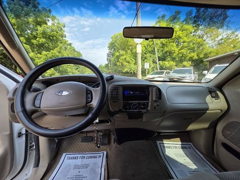 Used 2003 Ford F150 XL RWD image 14