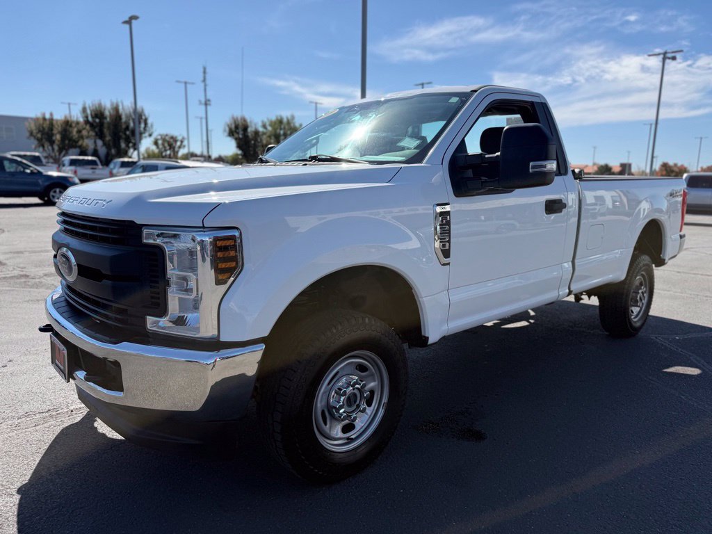 Used 2018 Ford F250 XL w/ Power Equipment Group AWD/4WD image 3