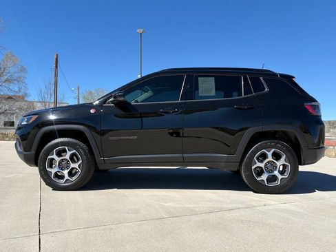 Used 2022 Jeep Compass Trailhawk w/ Trailhawk Convenience Group image 4