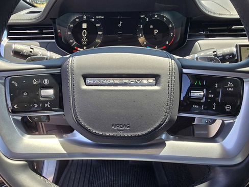 Used 2024 Land Rover Range Rover Long Wheelbase Autobiography AWD/4WD image 28