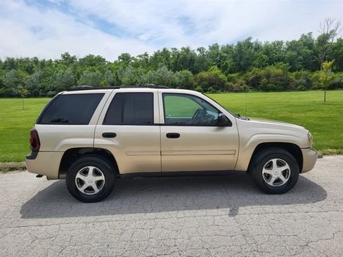 Used 2006 Chevrolet TrailBlazer LS w/ LS Preferred Equipment Group RWD image 6