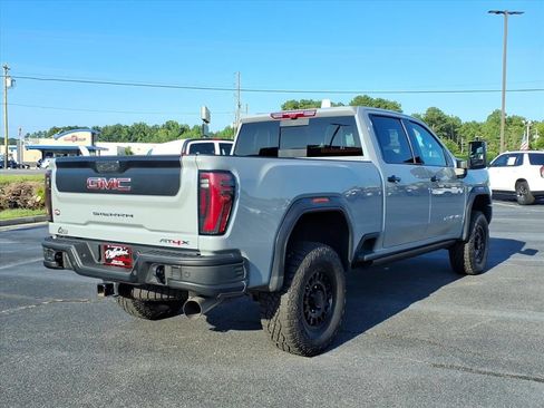 Used 2025 GMC Sierra 2500 AT4X w/ AT4X AEV Edition AWD/4WD image 20