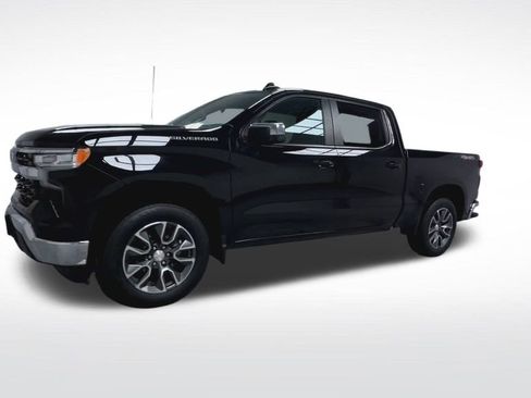 Used 2022 Chevrolet Silverado 1500 LT image 4