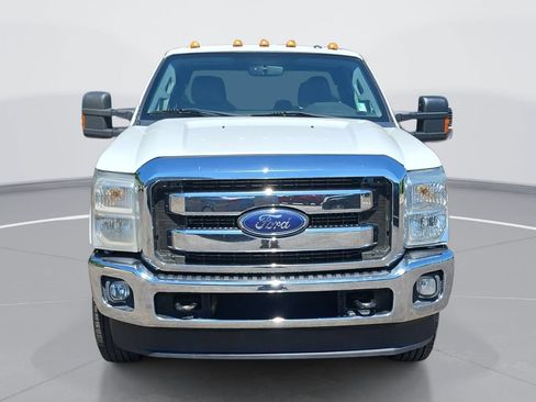 Used 2015 Ford F250 XLT w/ Snow Plow Prep Package AWD/4WD image 10