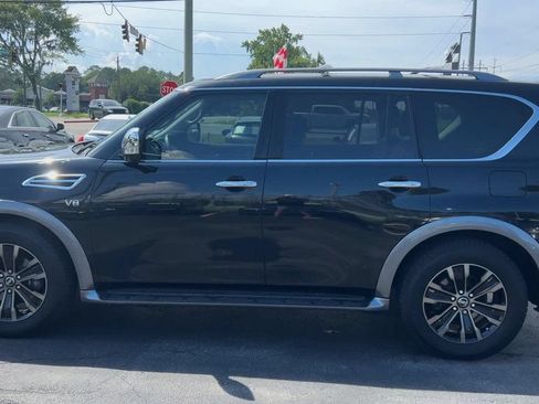 Used 2018 Nissan Armada Platinum w/ Captain Seat Package RWD image 5