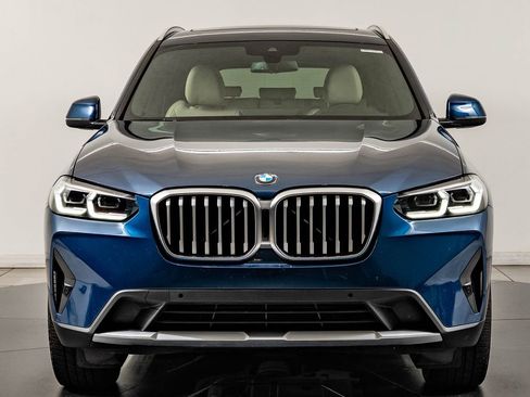 Used 2022 BMW X3 xDrive30i w/ Premium Package 2 AWD/4WD image 2