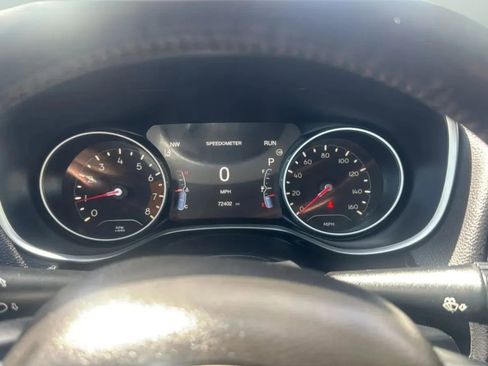 Used 2018 Jeep Compass Limited w/ Navigation Group FWD image 10
