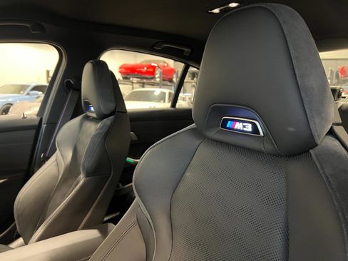 Used 2025 BMW M3 Competition image 11