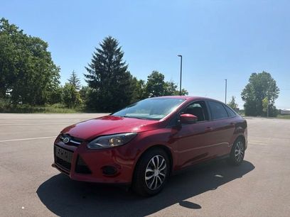 Used 2013 Ford Focus SE w/ SE Winter Pkg