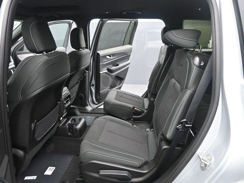 New 2026 Jeep Grand Cherokee L 4WD image 13