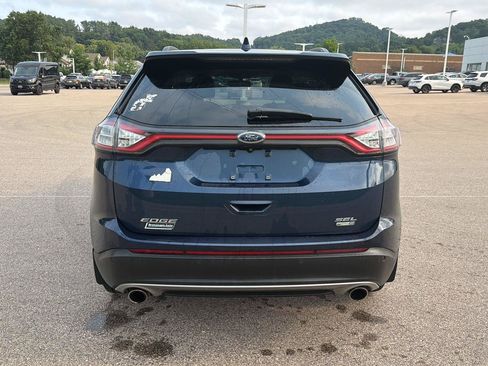 Used 2017 Ford Edge SEL w/ Equipment Group 201A AWD/4WD image 3