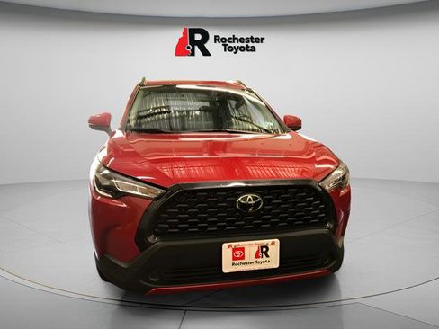 Certified 2024 Toyota Corolla Cross LE AWD/4WD image 2