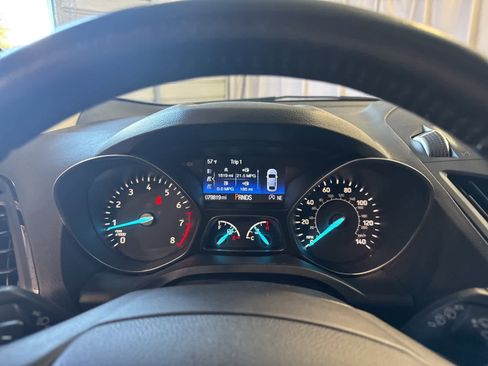 Used 2017 Ford Escape Titanium image 20